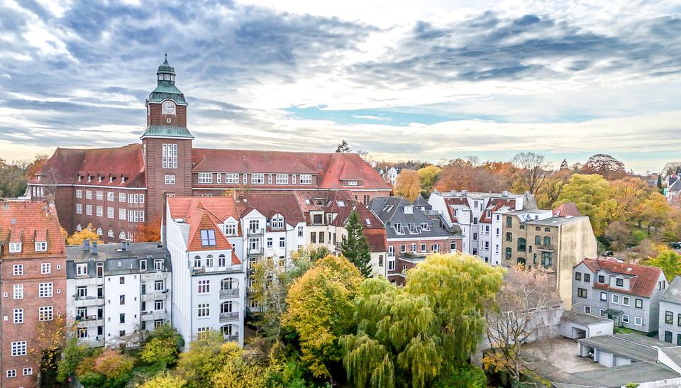 Etagenwohnung Flensburg - 5 Zimmer, 142 m&sup2;, 1.600&euro; | Angebot:26232948