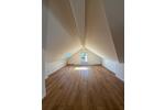 Dachgeschoßwohnung Gießen - 2 Zimmer, 65 m&sup2;, 1.180&euro; | Angebot:26339695