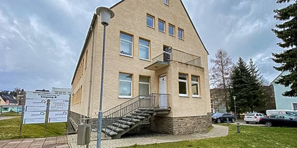Moderne Gewerbefläche (BüroPraxis) im Ärztehaus Zschopau - 476 m² mit Außenstellplätzen zur Miete! 3 zimmer