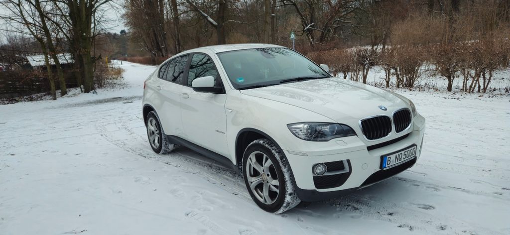 BMW X6 176.000 km 15.900 &euro; Berlin 13629