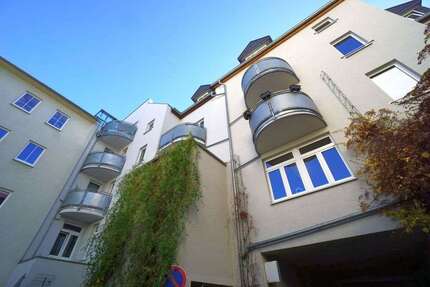 Wohnung zum Mieten in Plauen 290,53 € 51.88 m² 2 zimmer