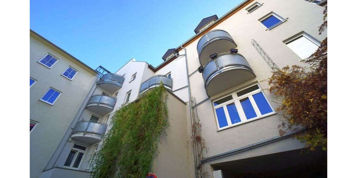 Wohnung zum Mieten in Plauen 290,53 € 51.88 m² 2 zimmer