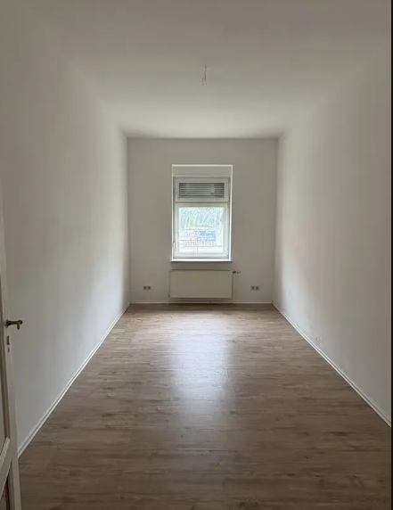 Etagenwohnung Frankfurt (Oder) Beresinchen - 2 Zimmer, 62 m&sup2;, 434&euro; | Angebot:27370900
