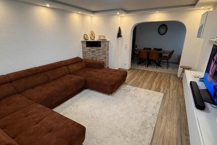 Kernsanierter 3,5 Zimmer Wohnung in beste Lage Asperg 3.5 zimmer