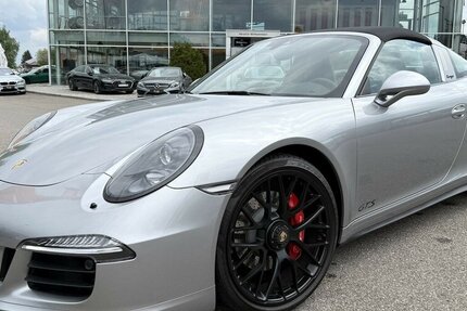 Porsche 911 991 TARGA 4 GTS/MEMORY/BOSE/KAMERA 18.441 km 137.900 &euro; Villingen-Schwenningen 78054