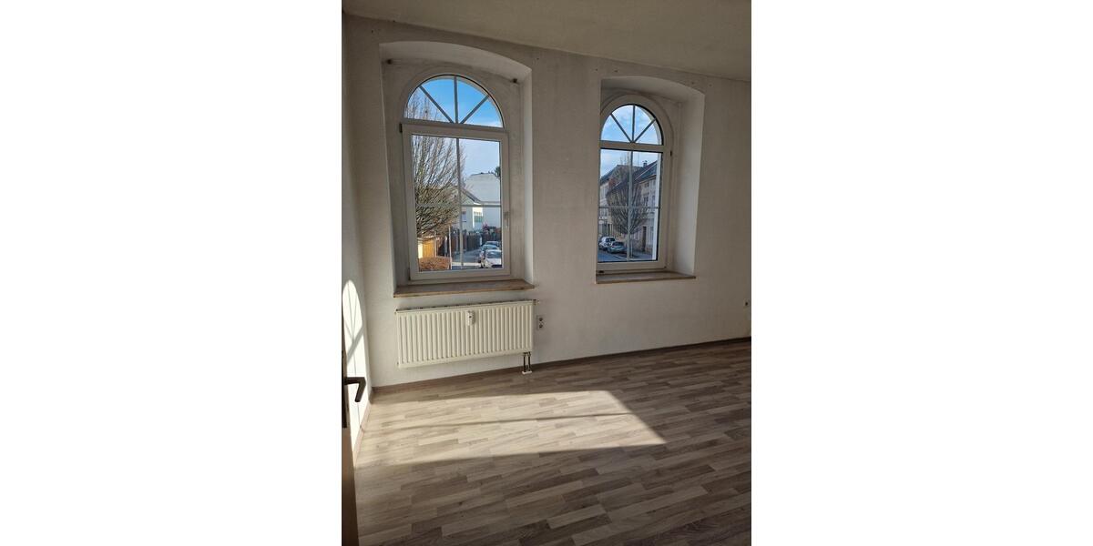 Hochparterre Lengenfeld - 2 Zimmer, 53 m&sup2;, 240&euro; | Angebot:25126830
