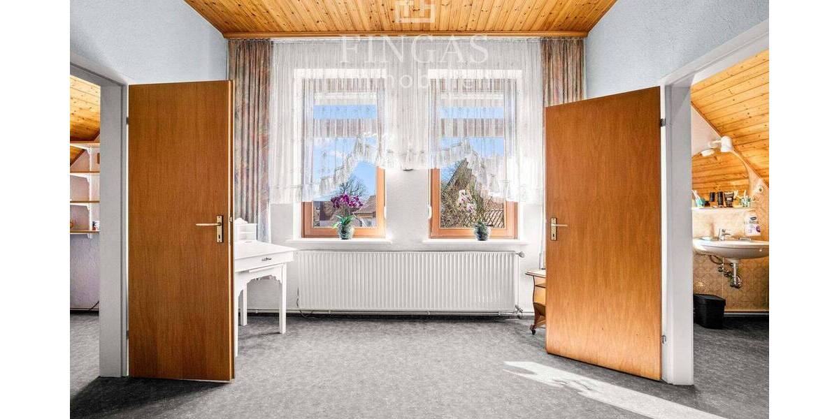 Einfamilienhaus Osterholz-Scharmbeck Innenstadt - 7 Zimmer, 170 m&sup2;, 325.000&euro; | Angebot:25970368