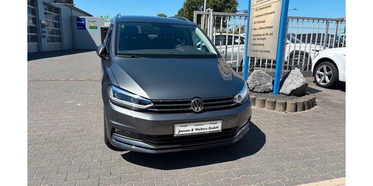 VW Touran 39.950 km 28.990 &euro; Neuenhaus 49828