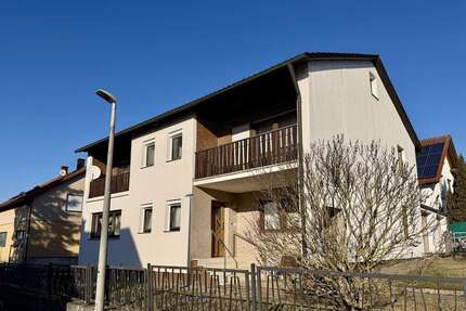 Haus Regensburg Brandlberg - 8 Zimmer, 183 m&sup2;, 475.000&euro; | Angebot:24729431