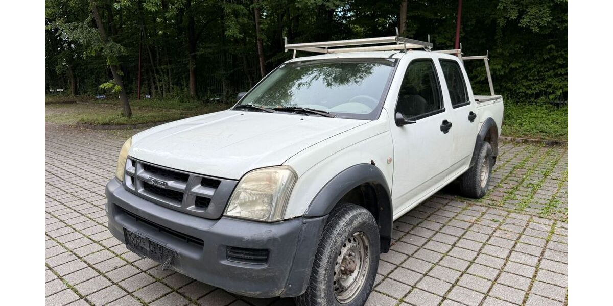 Isuzu D-Max 250.000 km 2.999 &euro; Moosinning 85452
