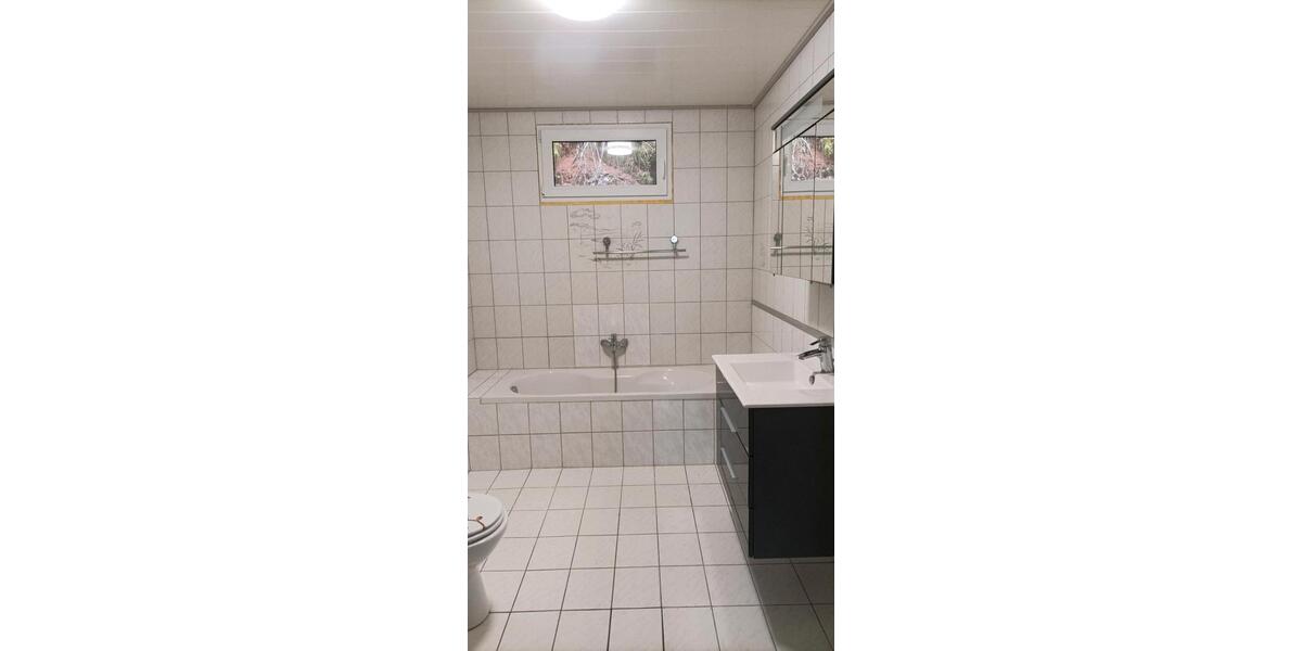 Etagenwohnung Blankenheim - 3 Zimmer, 118 m&sup2;, 750&euro; | Angebot:23762044