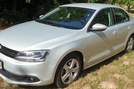 VW Jetta 56.432 km 8.900 &euro; Baunatal 34225