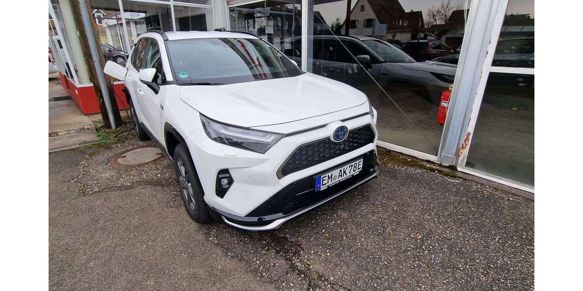 Toyota RAV 4 39.800 km 47.000 &euro; Sexau 79350