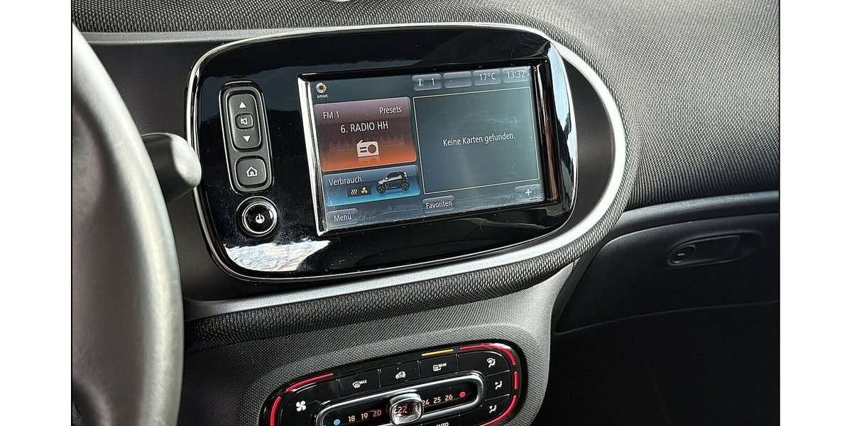 Smart ForTwo EQ prime LED Tempomat Pano Aut. Assist 58.000 km 9.490 &euro; Stade 21682