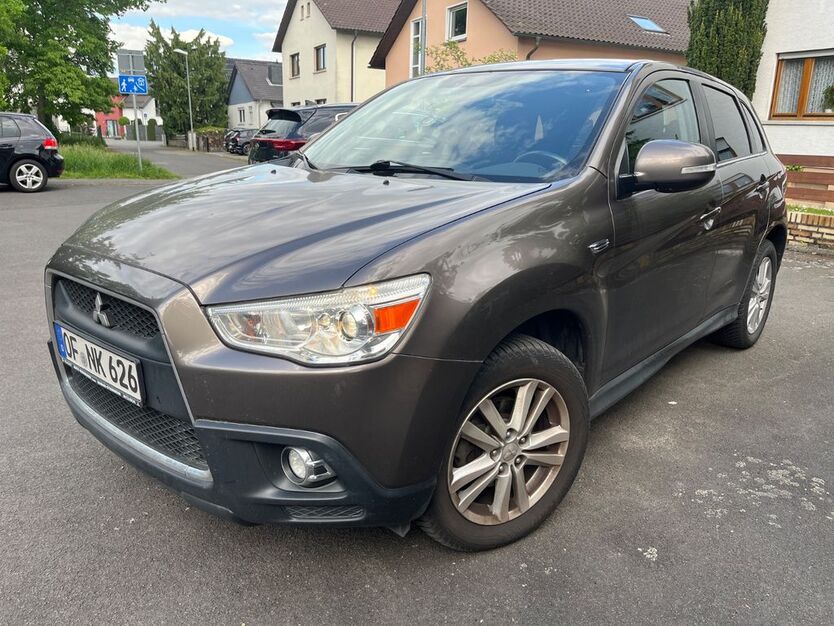 Mitsubishi ASX 112.672 km 6.700 € Hainburg 63512