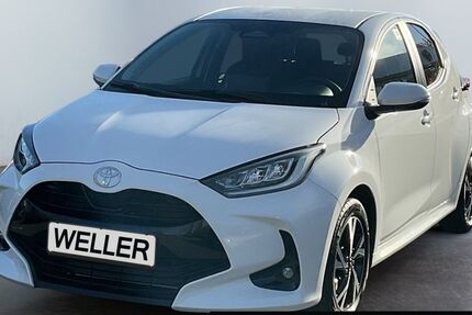 Toyota Yaris 2.500 km 23.680 &euro; Gütersloh 33330