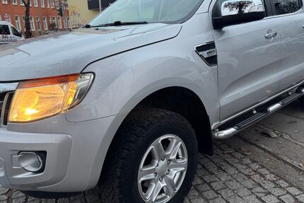 Ford Ranger 139.973 km 13.990 &euro; Berlin - Tempelhof 12107