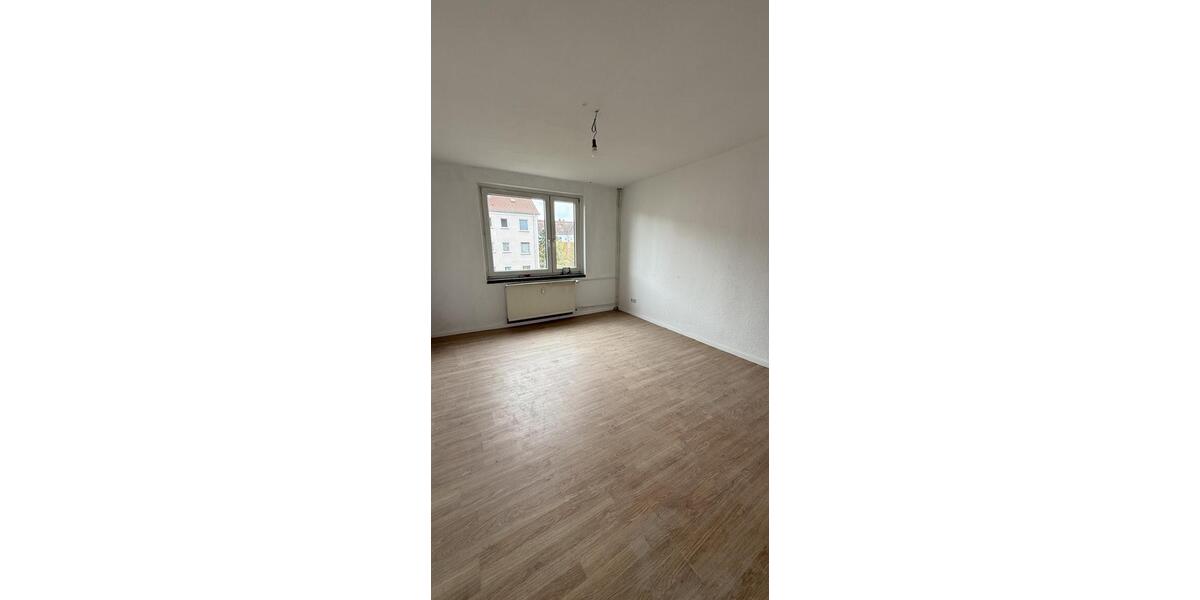Etagenwohnung Wittenberg Lutherstadt - 3 Zimmer, 61 m&sup2;, 315&euro; | Angebot:25985611
