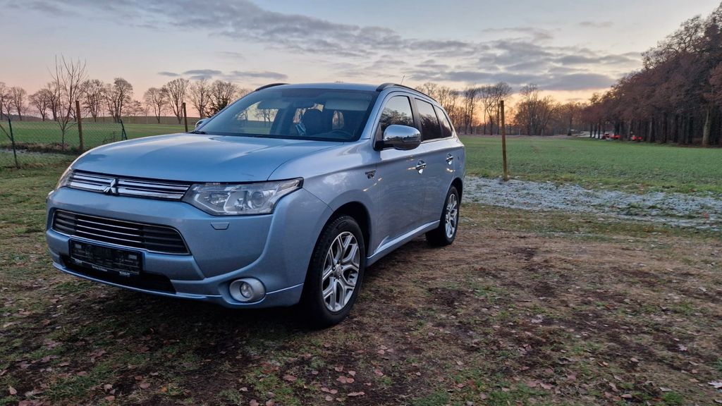 Mitsubishi Outlander 195.000 km 7.500 &euro; Neuruppin 16816