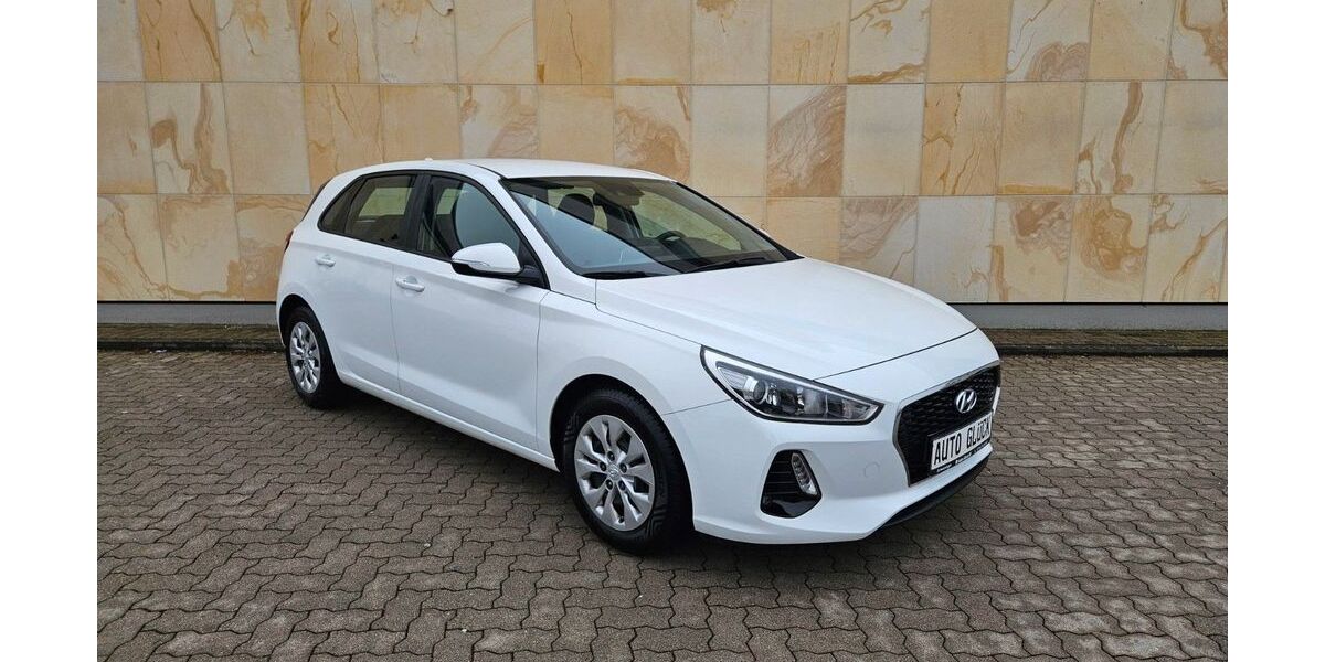 Hyundai i30 55.800 km 12.990 &euro; Schwetzingen 68723
