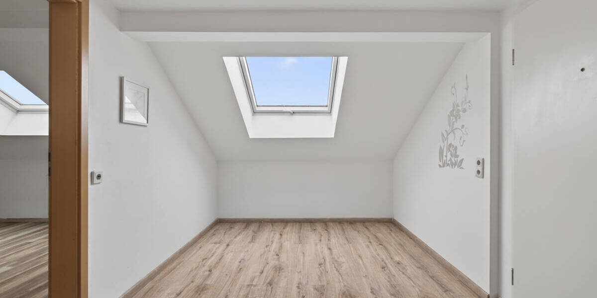 Etagenwohnung Linkenheim-Hochstetten / Linkenheim Linkenheim - 2 Zimmer, 38 m&sup2;, 135.000&euro; | Angebot:26401404