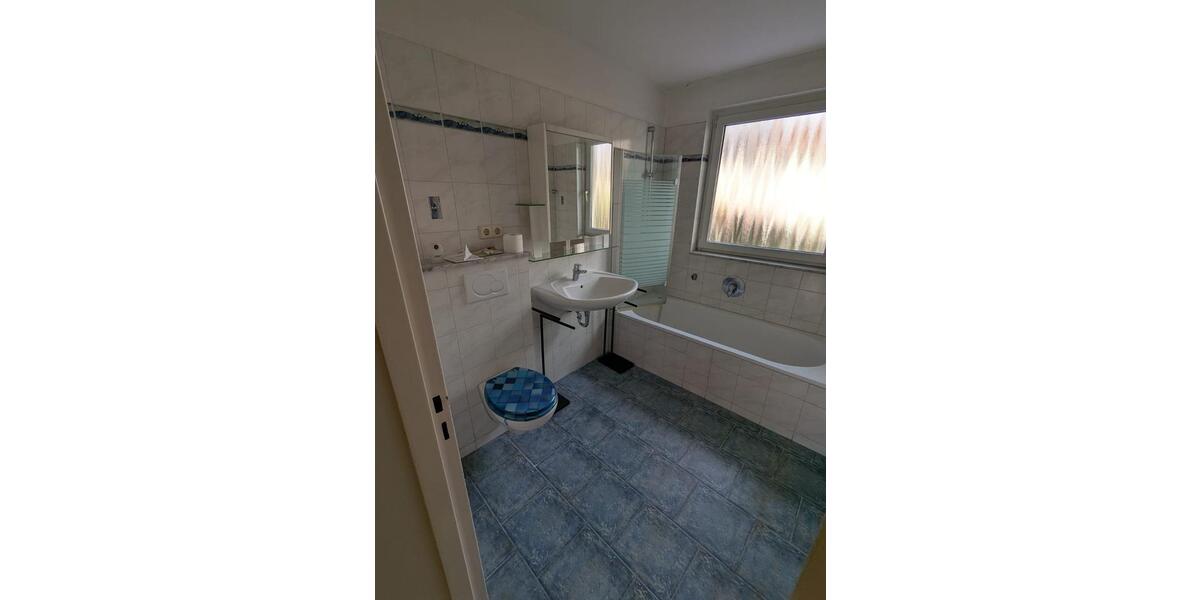 Unverbaubares Reihenmittelhaus in ruhiger Lage mit schönem Garten 4 zimmer