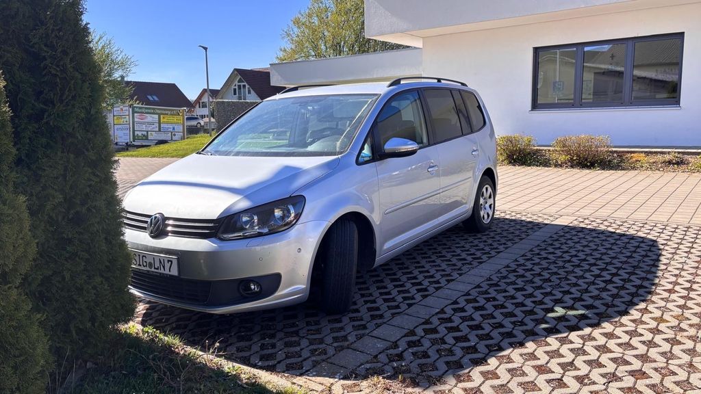 VW Touran 209.000 km 7.000 &euro; Pfullendorf 88630