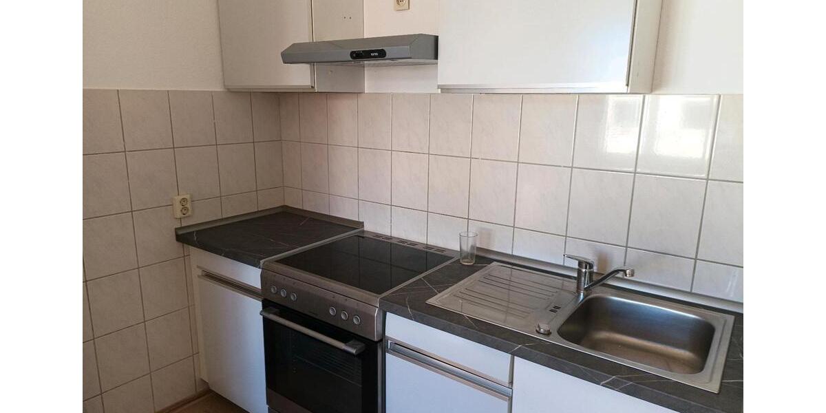 Etagenwohnung Güstrow - 3 Zimmer, 74 m&sup2;, 575&euro; | Angebot:26383757
