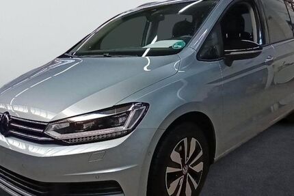 VW Touran 25.466 km 35.950 &euro; Moenchengladbach 41063
