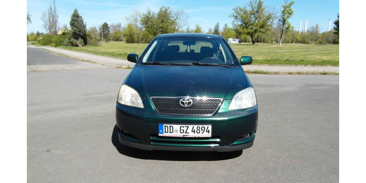 Toyota Corolla 106.892 km 4.200 &euro; Dresden 01237
