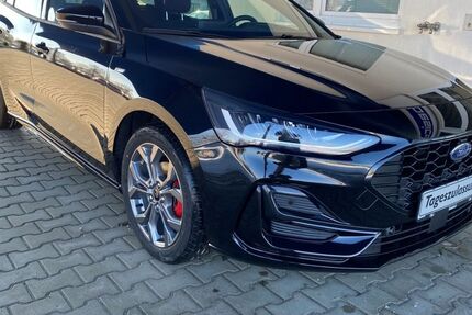 Ford Focus 12.000 km 24.890 &euro; Glauchau 08371