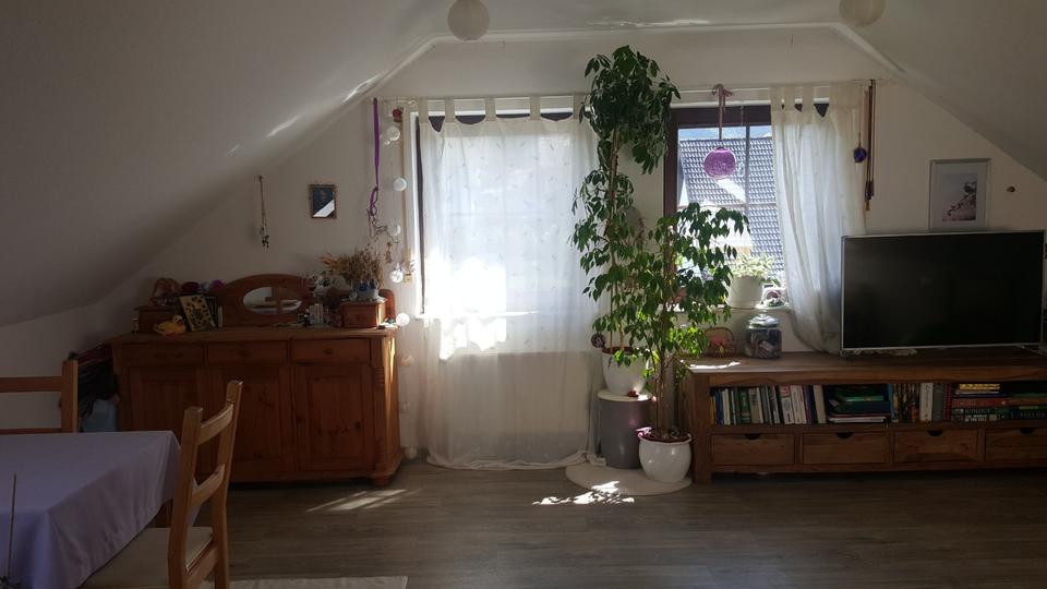 Dachgeschoßwohnung Eschwege - 2 Zimmer, 43 m&sup2;, 82.000&euro; | Angebot:25701231