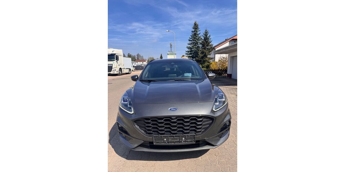 Ford Kuga 175.000 km 17.800 &euro; Hassloch 67454