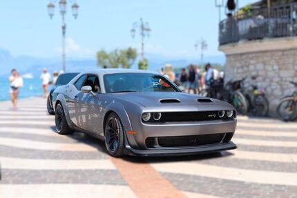 Dodge Challenger 41.000 km 77.777 &euro; Unterneukirchen 84579