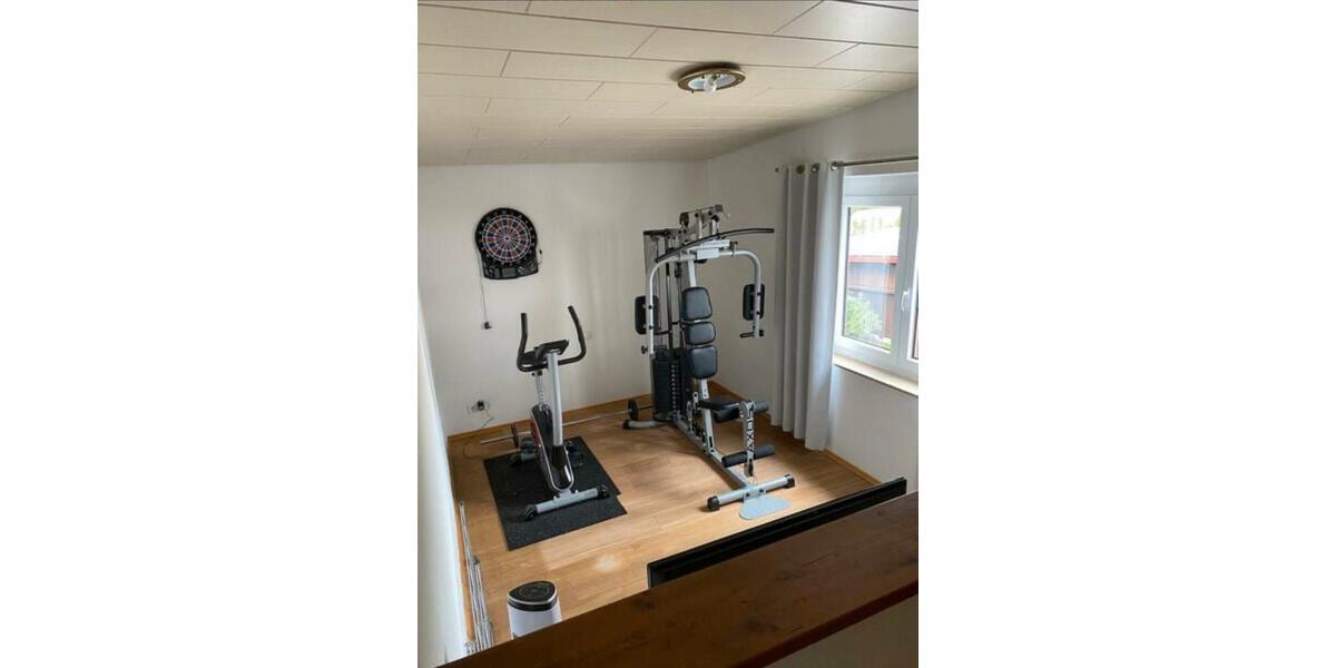 Etagenwohnung Schallstadt - 5 Zimmer, 180 m&sup2;, 2.550&euro; | Angebot:25990826