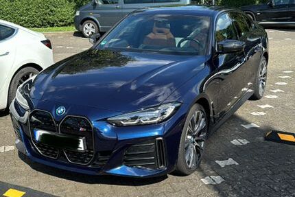 BMW i4 59.300 km 47.450 € Regensburg 93053