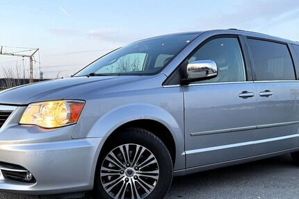 Lancia Voyager 184.500 km 13.600 &euro; Dietzenbach 63128