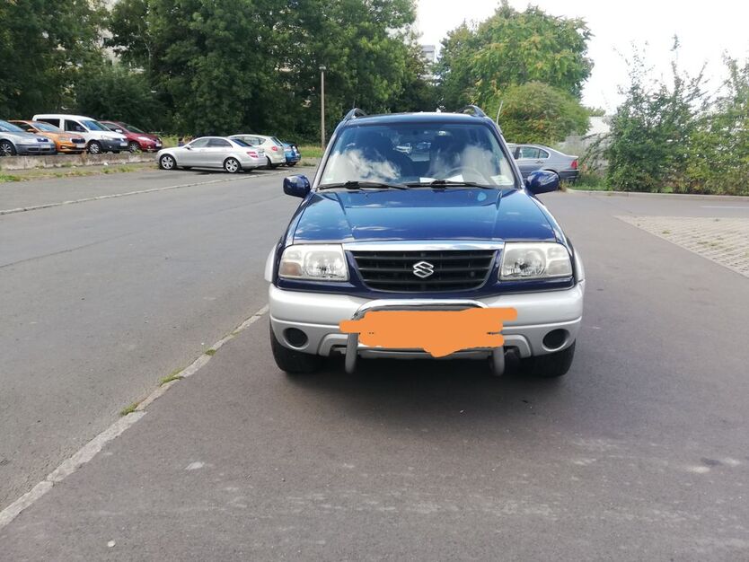 Suzuki Vitara 155.296 km 3.550 € Erfurt 99084