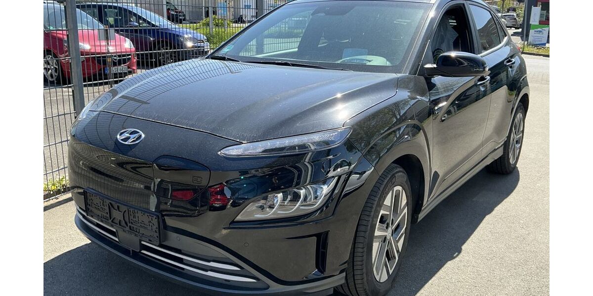Hyundai KONA 26.535 km 25.900 &euro; Eitorf 53783