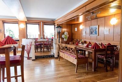 CHARMANTES Hotel MIT KLARER VISION
