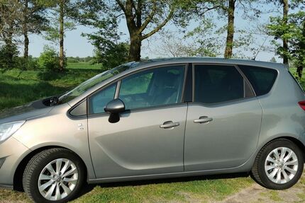 Opel Meriva 146.000 km 4.350 &euro; Moormerland 26802