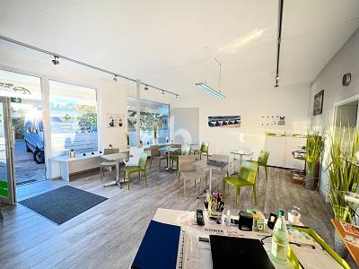 RENOVIERT MIT LAUFENDEN MIETEINAHMEN 2 zimmer