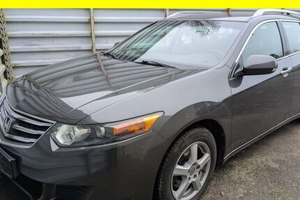 Honda Accord 187.221 km 9.450 &euro; Lübeck 23556