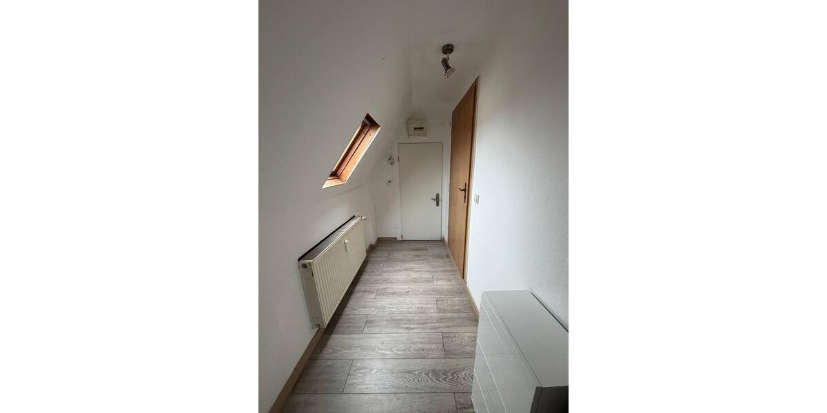 Dachgeschoßwohnung Wuppertal Sedansberg - 1 Zimmer, 45 m&sup2;, 530&euro; | Angebot:26033797