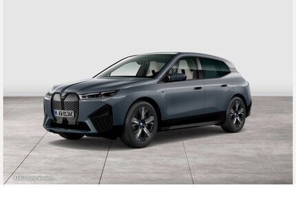 BMW iX 12.680 km 79.890 &euro; Köln-Nord 50739
