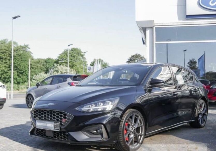 Ford Focus 54.500 km 22.500 € Köln 50997