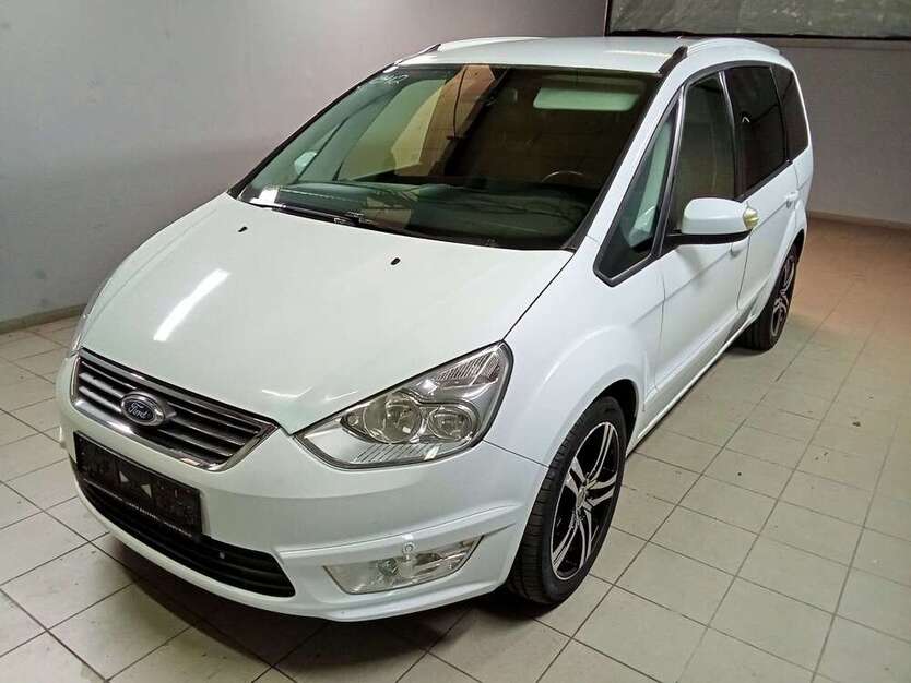 Ford Galaxy 290.000 km 3.900 € Lahr/Schwarzwald 77933