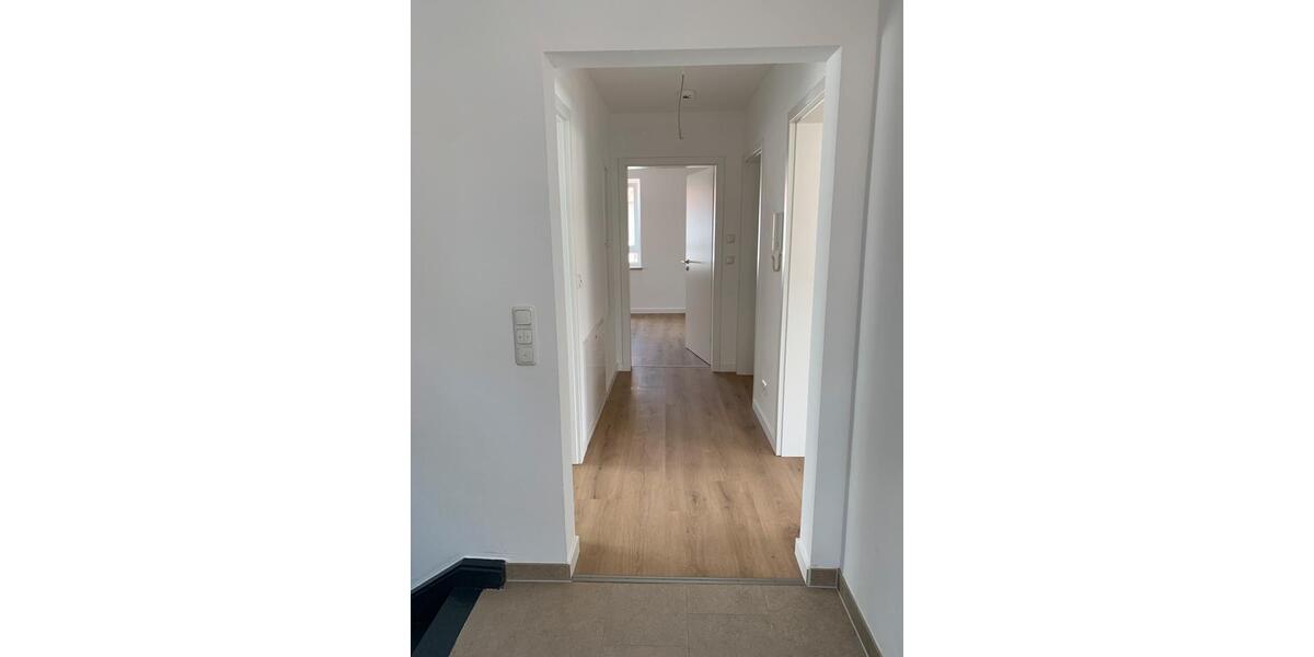 Maisonettenwohnung Schwandorf - 1 Zimmer, 115 m&sup2;, 1.400&euro; | Angebot:26699686