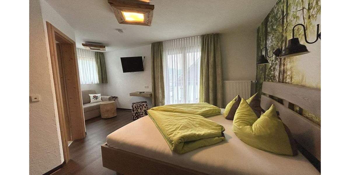 Gewerbeobjekt Lenzkirch - 1 Zimmer, 870.000&euro; | Angebot:25745151