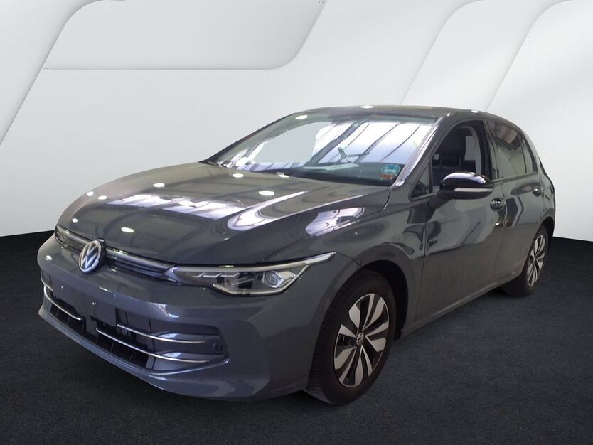 VW Golf 9.900 km 29.220 € Wackersdorf 92442